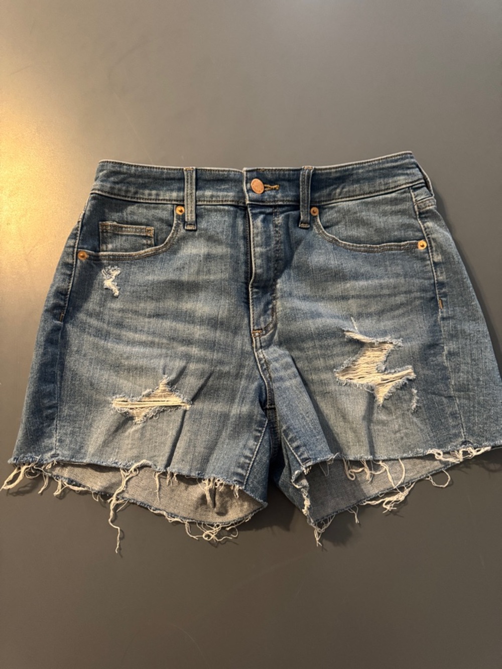 Universal Thread Mid-Rise Distressed Blue Jean Shorts